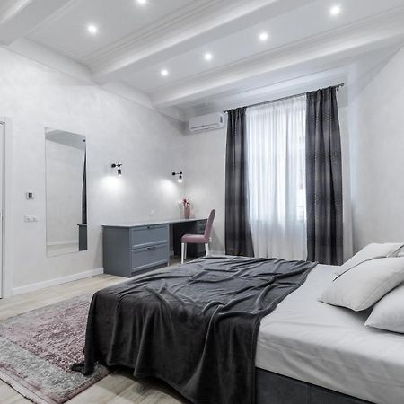 Inshiapartments On Lysenka Str Λβιβ Εξωτερικό φωτογραφία