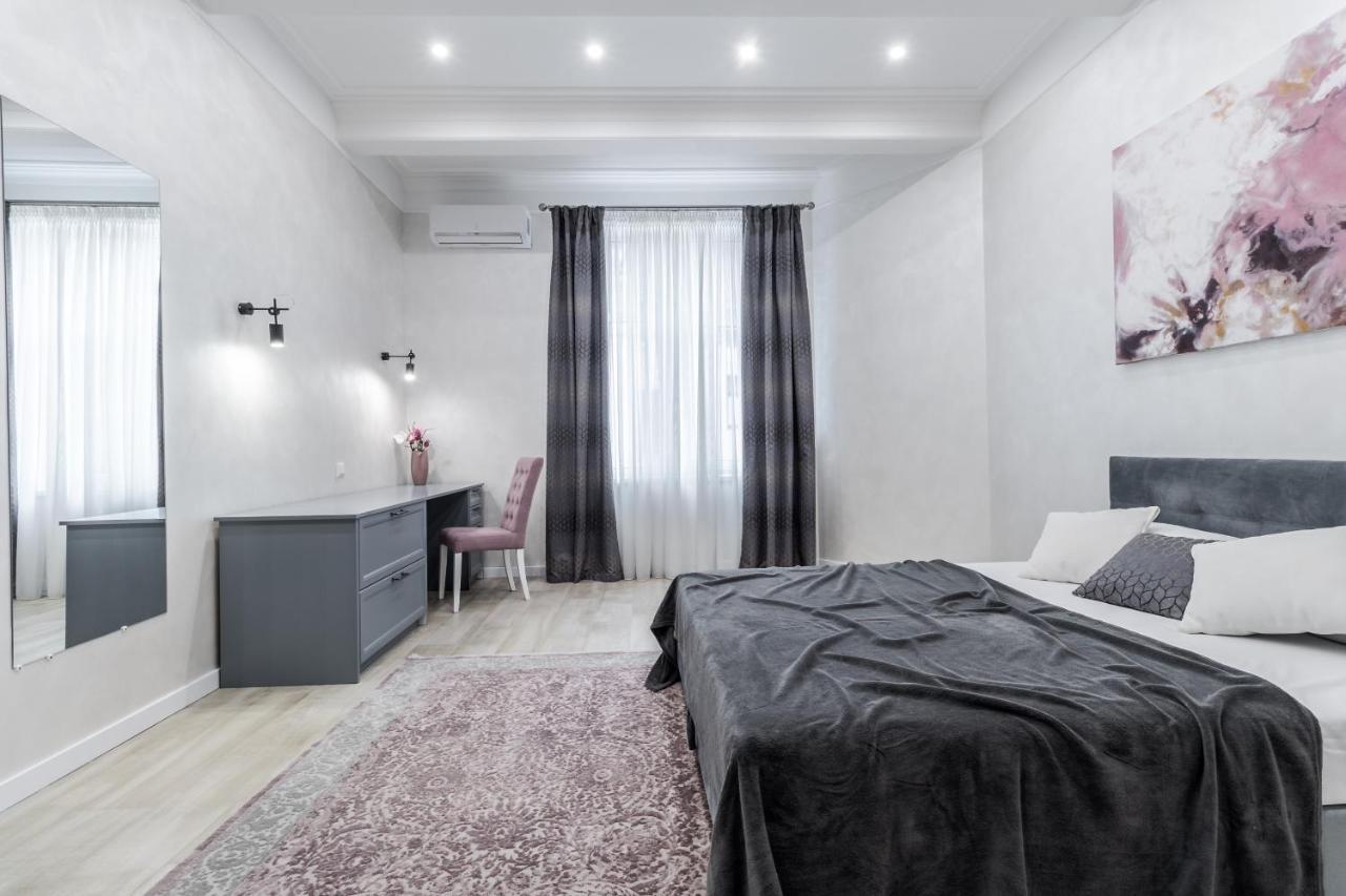 Inshiapartments On Lysenka Str Λβιβ Εξωτερικό φωτογραφία