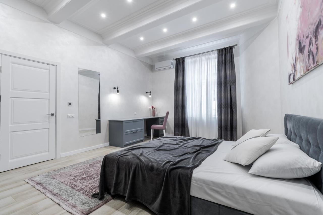 Inshiapartments On Lysenka Str Λβιβ Εξωτερικό φωτογραφία