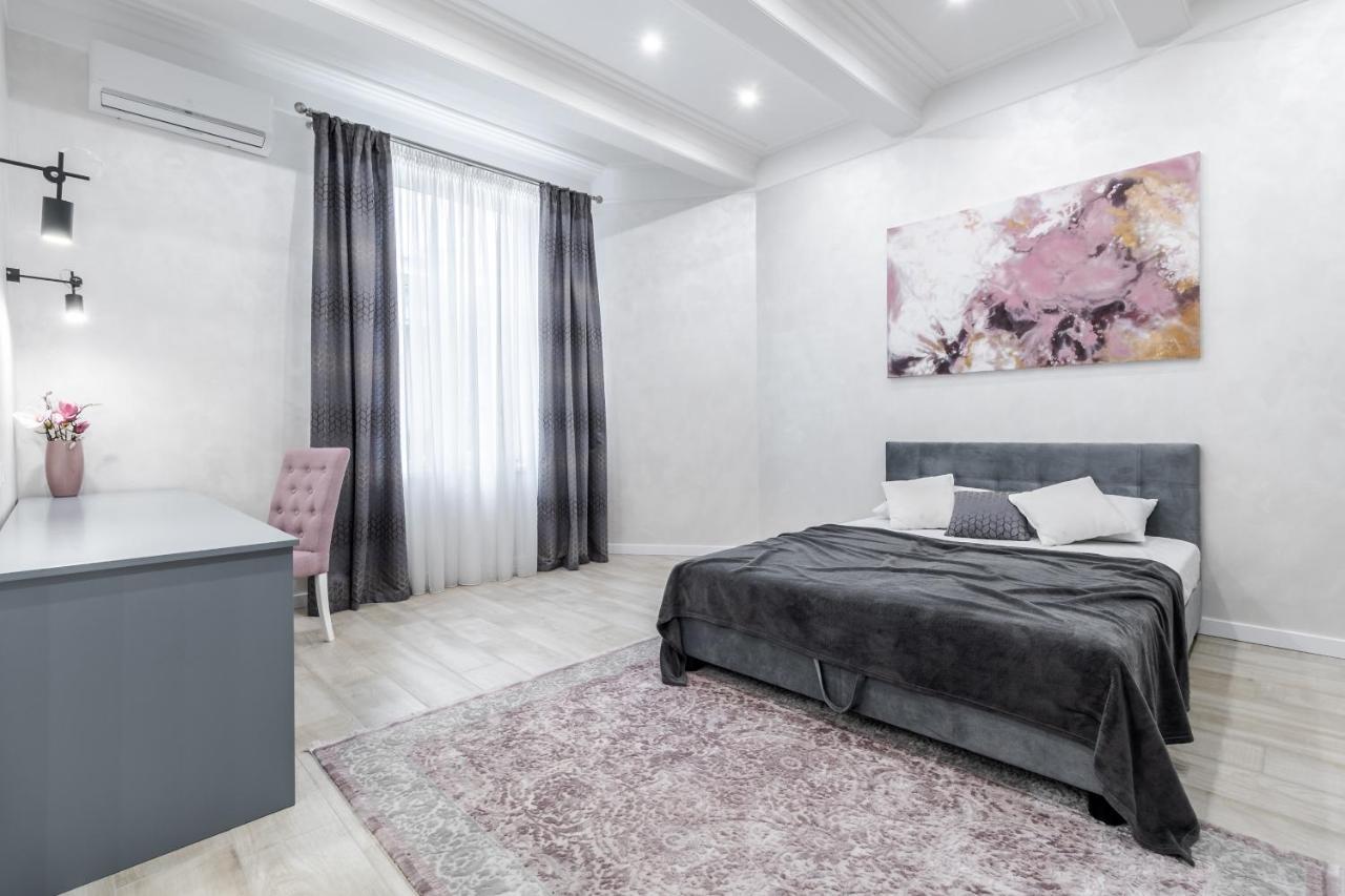 Inshiapartments On Lysenka Str Λβιβ Εξωτερικό φωτογραφία